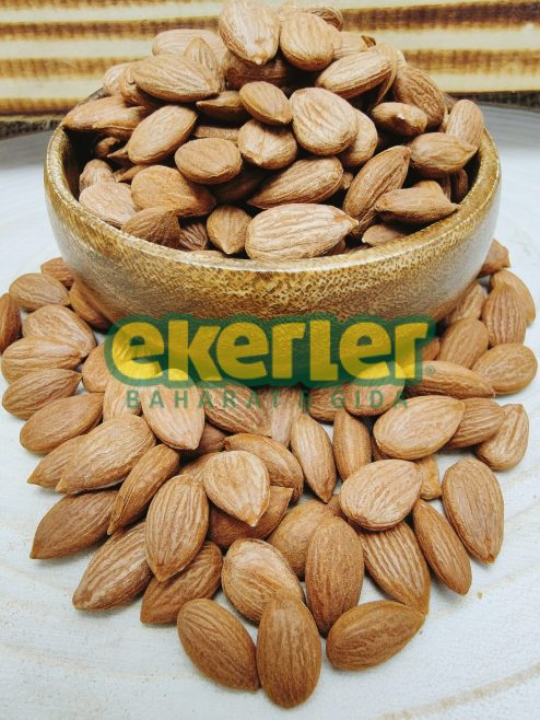 Kayısı Çekirdeği Kg Yerli