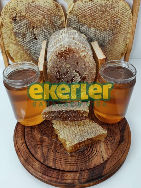 Karakovan Özel Süzme Çiçek Balı 850 gr