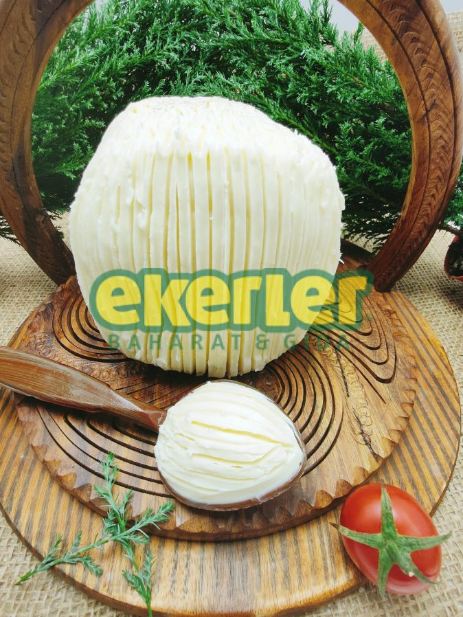 Akça Süt Köy Tipi Tereyağı ( İnek ) 1Kg